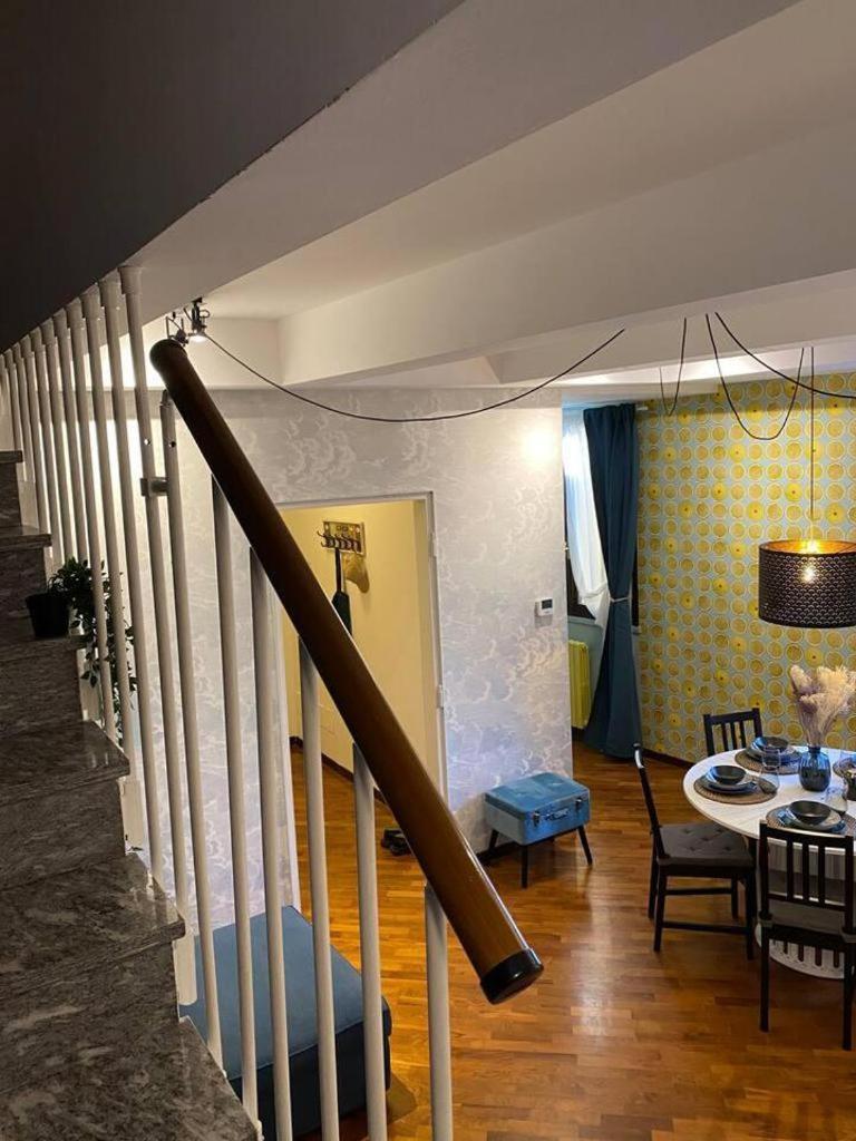 Design Villa With Parking Navigli Area Milan Bagian luar foto